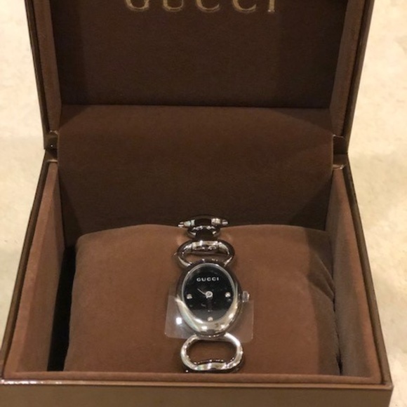 GUCCI TORNABUONI LADIES WATCH – Brand New! - Picture 5 of 8